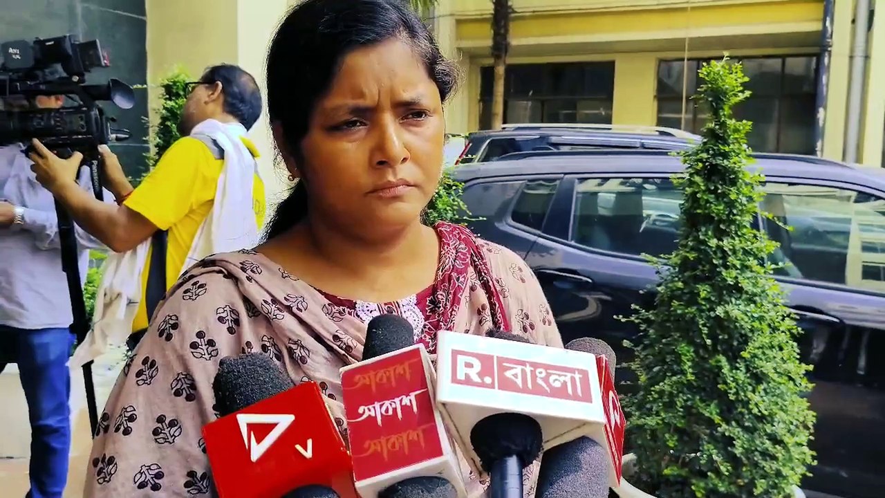 দুঘণ্টা জেরা! আর জি কর কাণ্ডে কার কার নাম বললেন মীনাক্ষী সিবিআই-কে! দেখুন