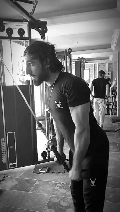 Tricep pushdown machine motivation