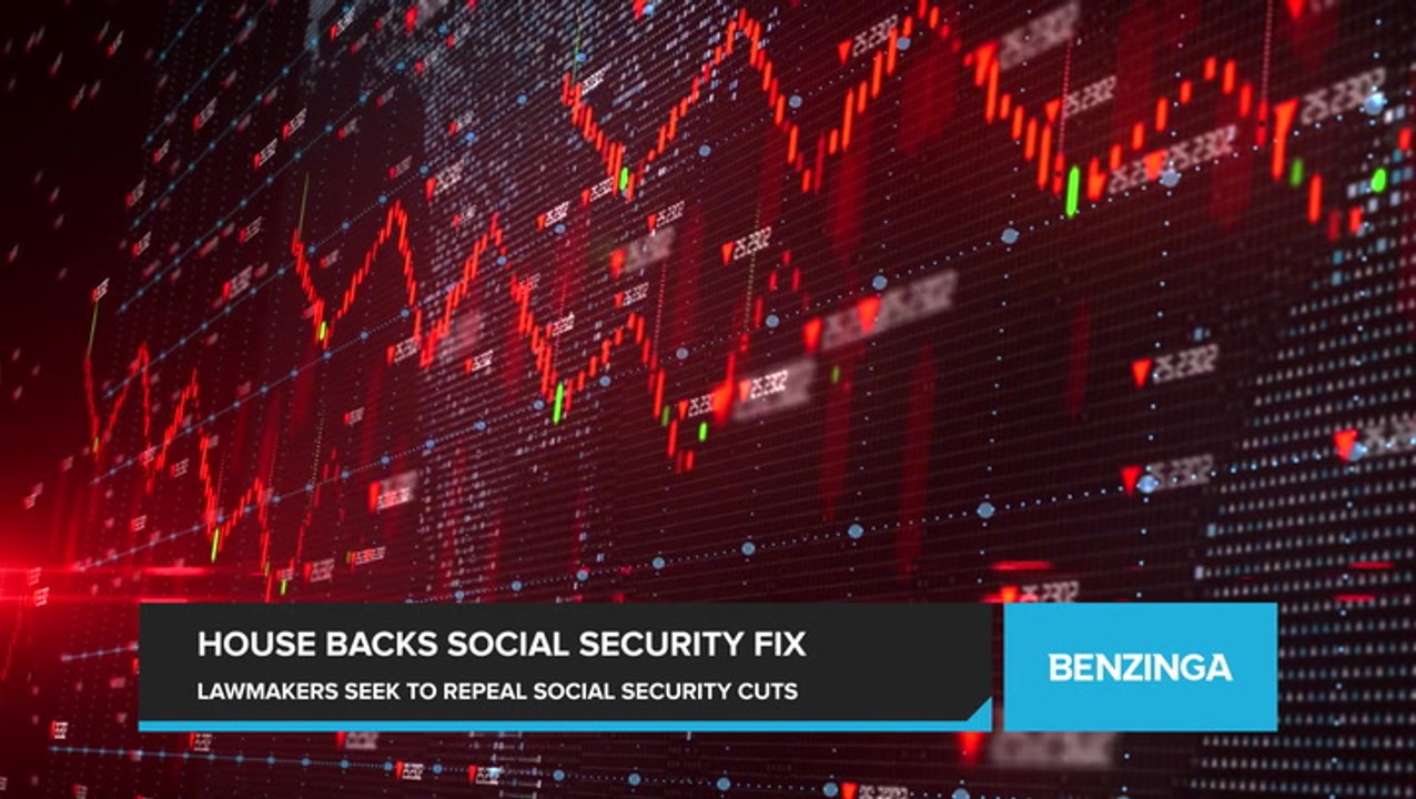Lawmakers Secure Signatures To Repeal Social Security Benefit Cuts That Could Affect 3 Million Americans
