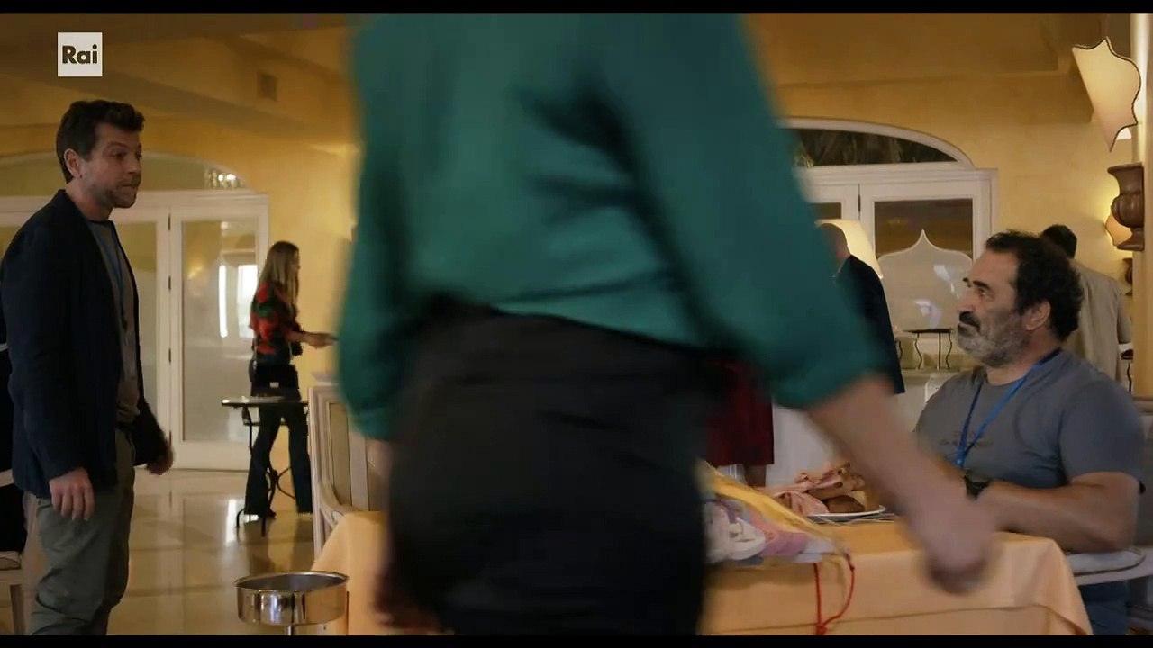 Makari - S1E4 - La fabbrica delle stelle - Video - RaiPlay