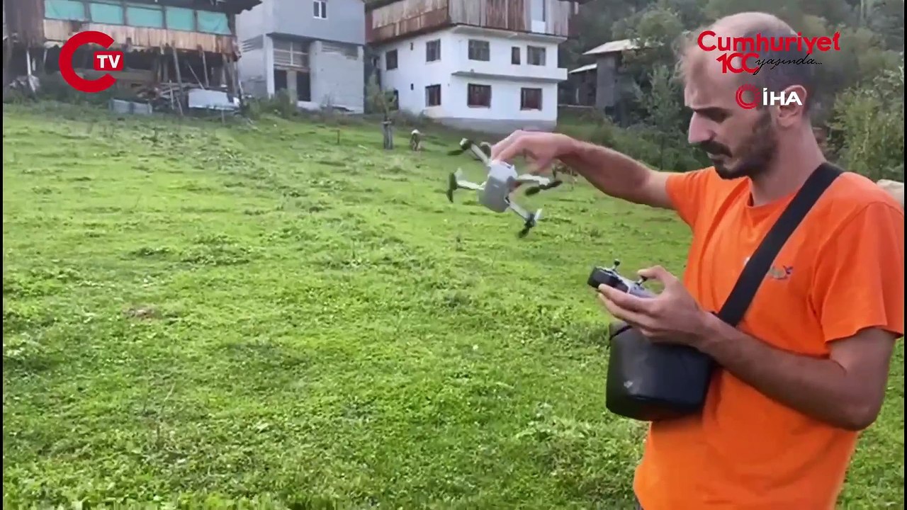 Drona Çobanlık Yaptırıyor