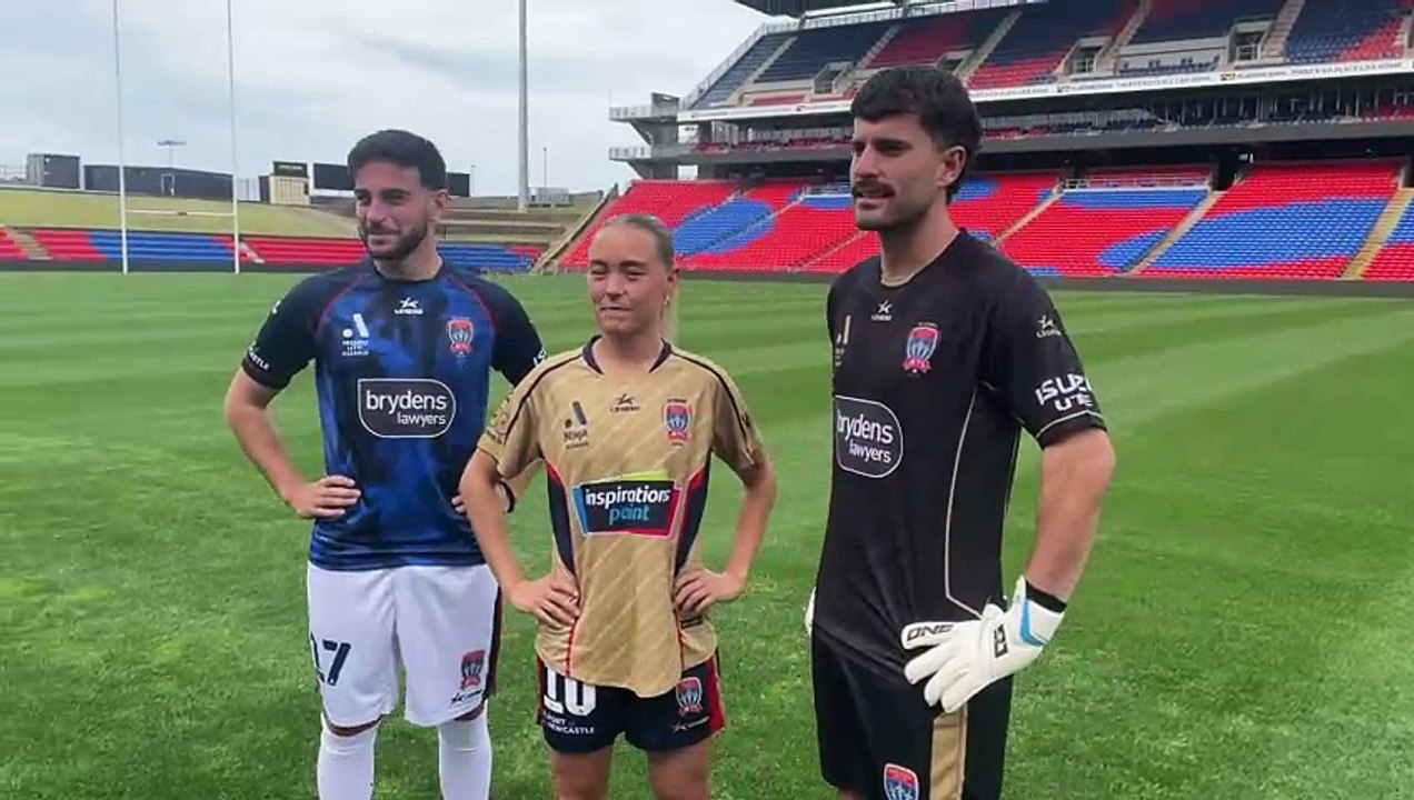 Jets unveil new playing strip