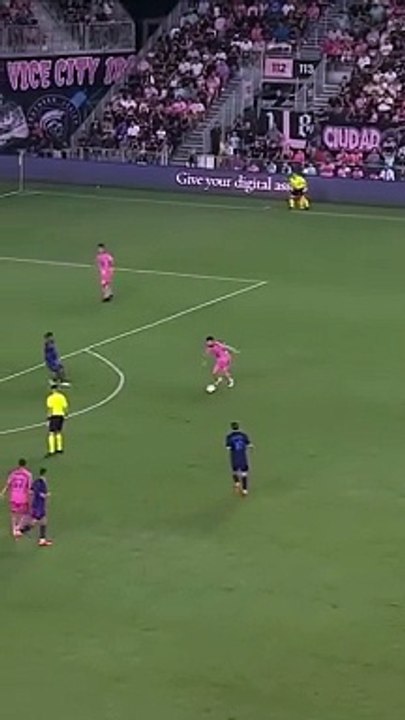 Golazo de Messi en el Inter Miami