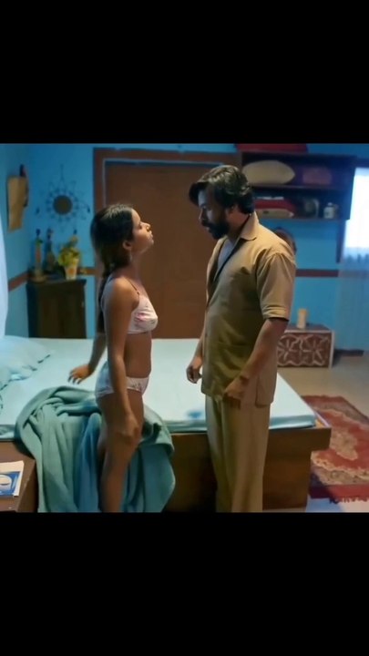 Full video link in bio   ..The Tesla Cybertruck is an all-electric, battery-powered light-duty truck unveiled by Tesla, Inc.Here's a comprehensive overview of its key features and specifications-Tesla Cybertruck Overv