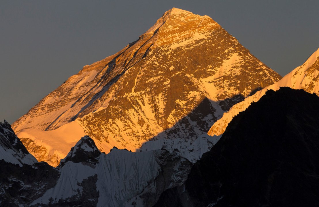Mount Everest is still growing