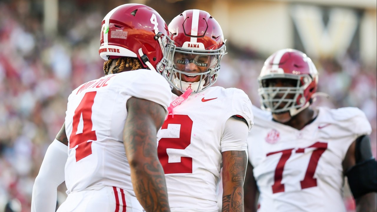 Weekend College Football Predictions: Key Matchups
