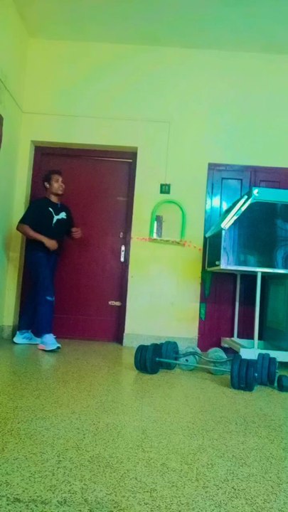 tags  bollywood song dance shorts Vairal 2024