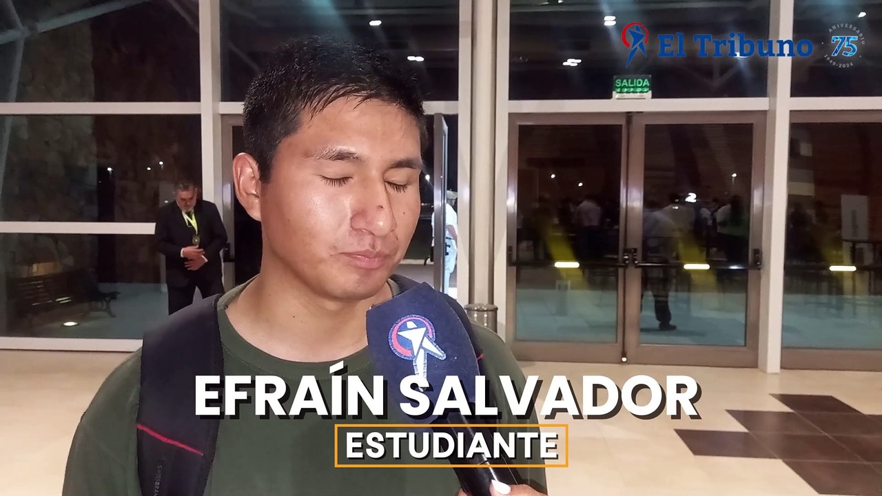 Efraín Salvador - Estudiante
