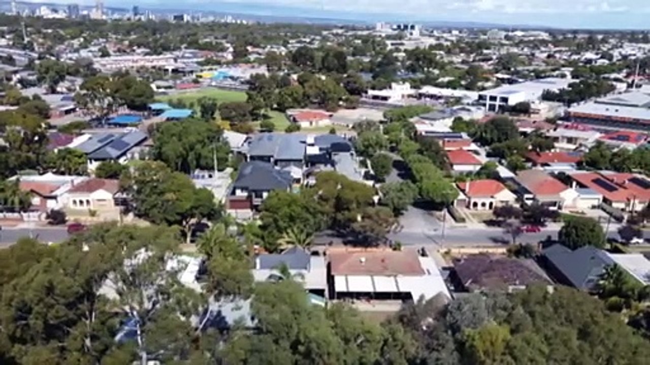 Suncorp told to scrap 60% increase of home insurance premium