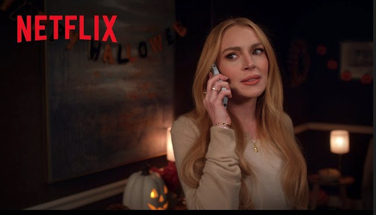The Holidays Start On Netflix | Lindsay Lohan Can’t Believe Who’s At Her Front Door