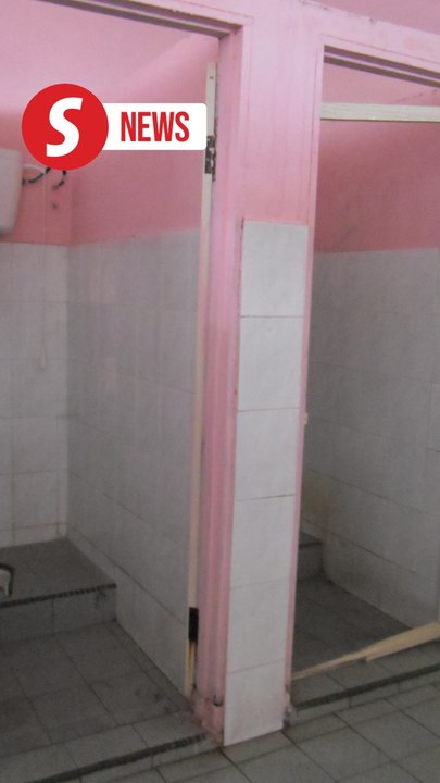 Flush(ing) with funds: RM800mil allocated for school toilet repairs and maintenance