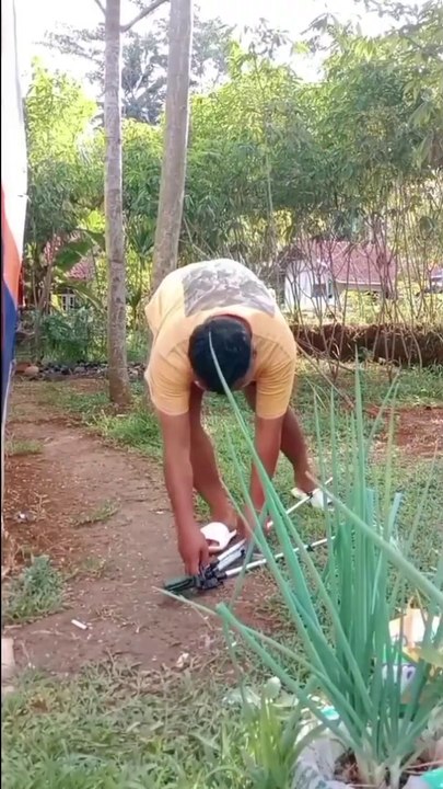 Komedi Sunda: Humor Berbahasa Sunda 😂