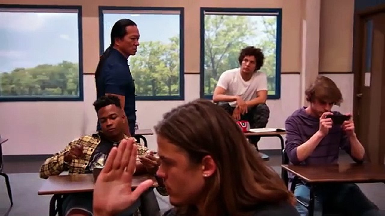 Öğretmenleri Bir Kung-Fu Ustası Çıkıyor - Dhar Mann Studios