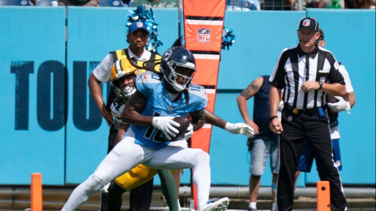 DeAndre Hopkins' Trade Impact and NFL Weekend Preview