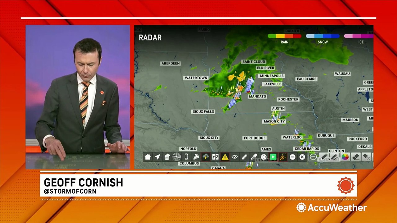 Strong storms erupt in the Midwest