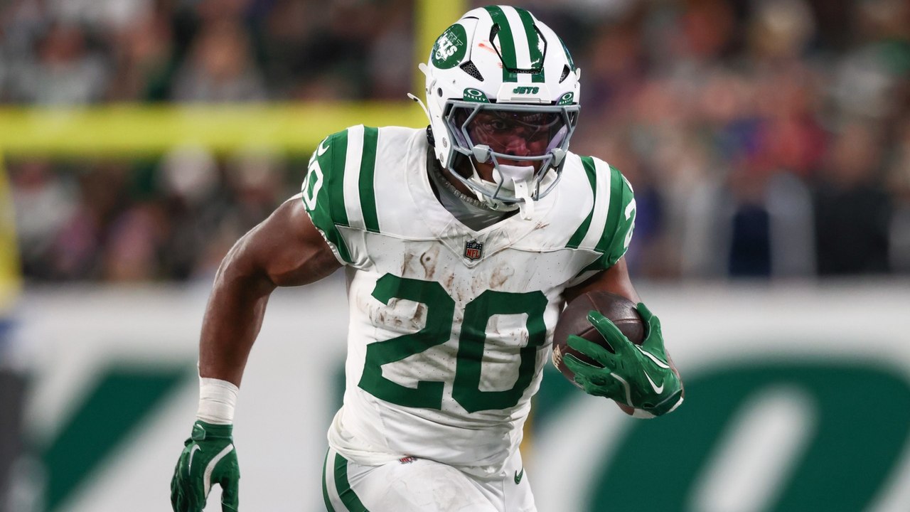 Jets vs. Patriots: Focus on Breece Hall's Key Role