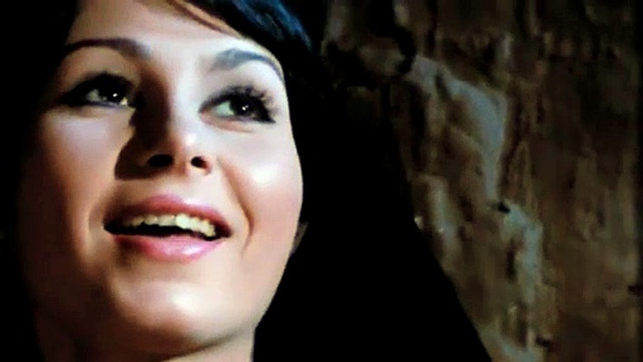 مشهد محذوف من فيلم الأرض