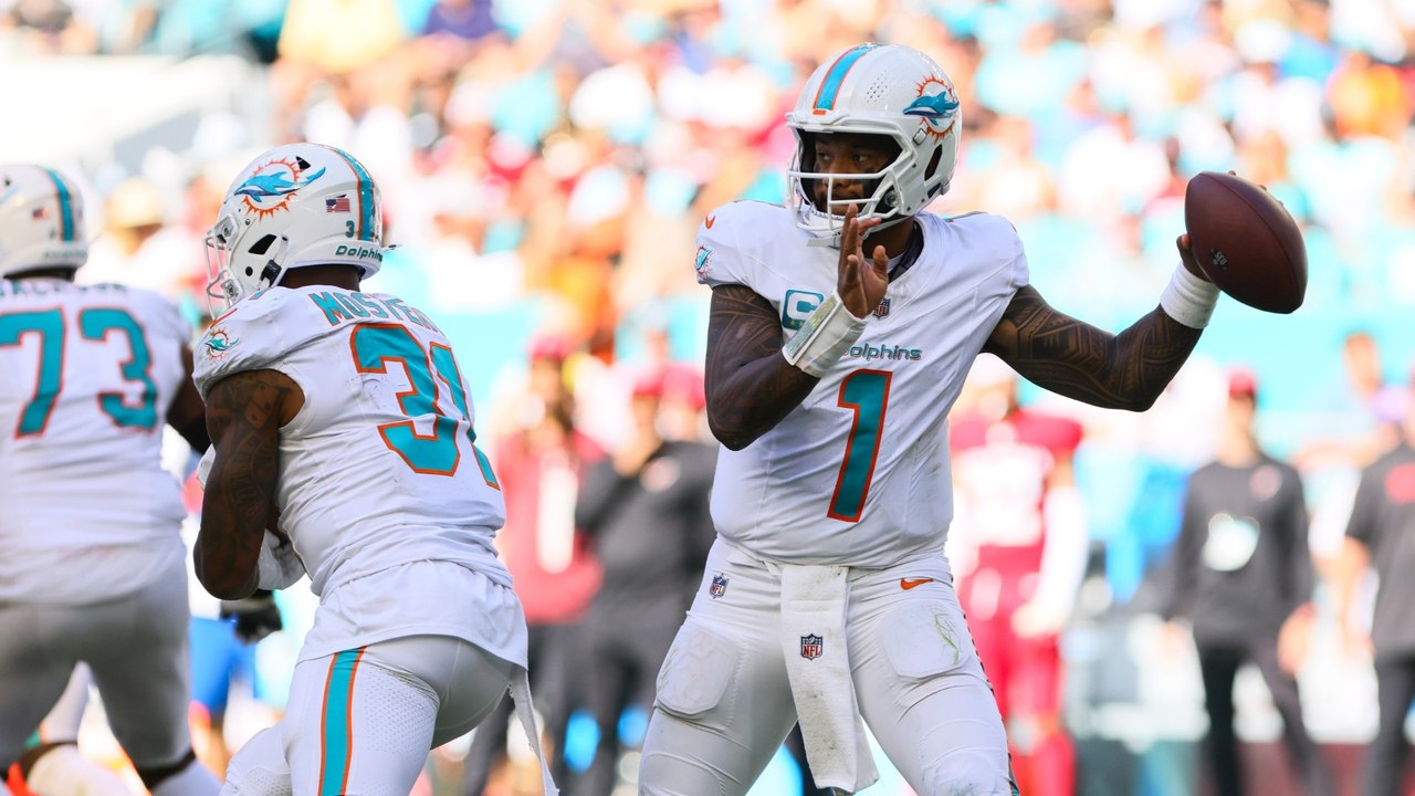 Kyler Murray Leads Cardinals to Narrow Win Over Dolphins