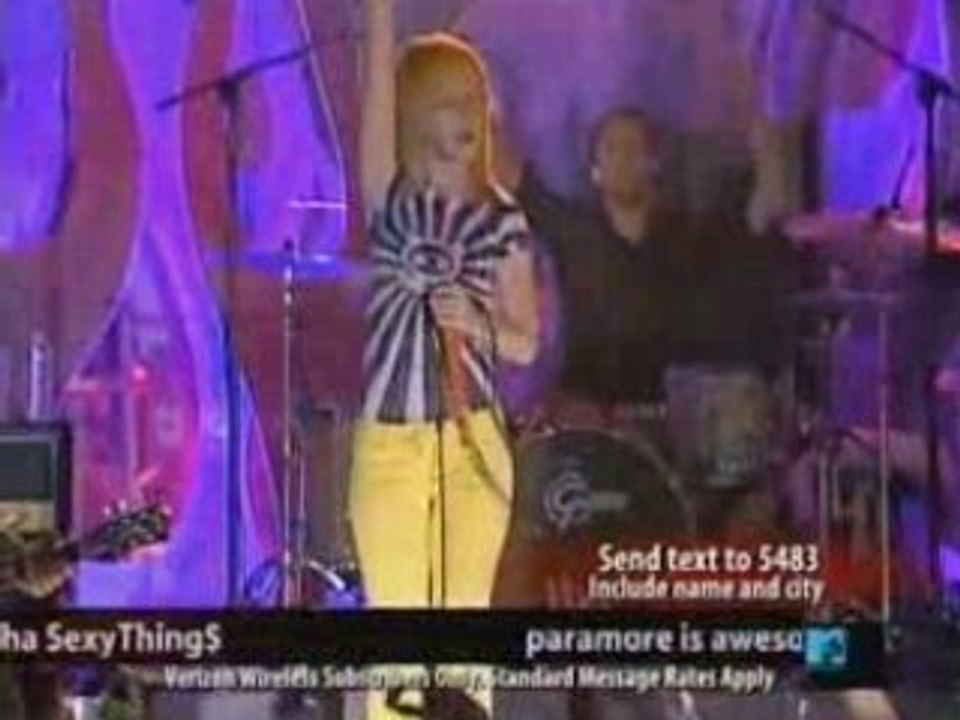 Crush Crush Crush live - Paramore MTV