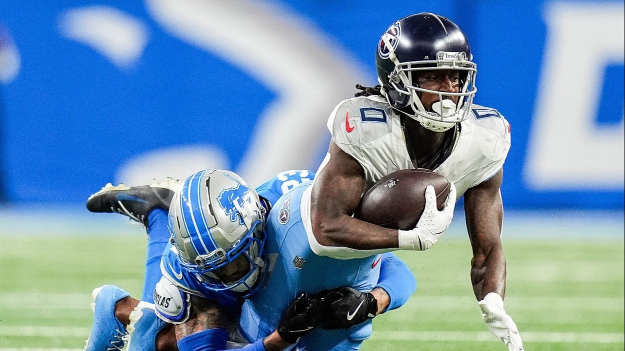 Optimal Strategy for Trading NFL Receivers in Fantasy