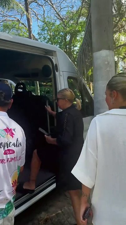 En medio del escándalo del Yate: Flor Regidor realizó un viaje con una persona inesperada