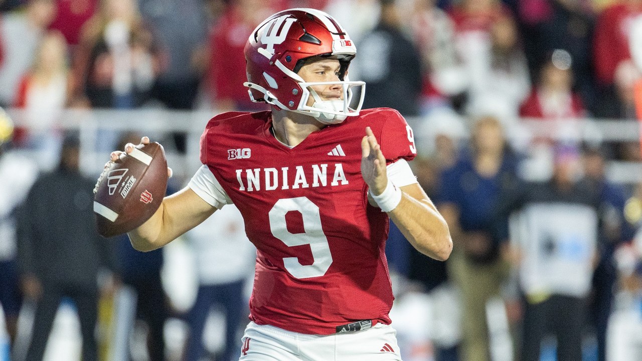 Indiana Clinches First 10-0 Start to Season in Program History