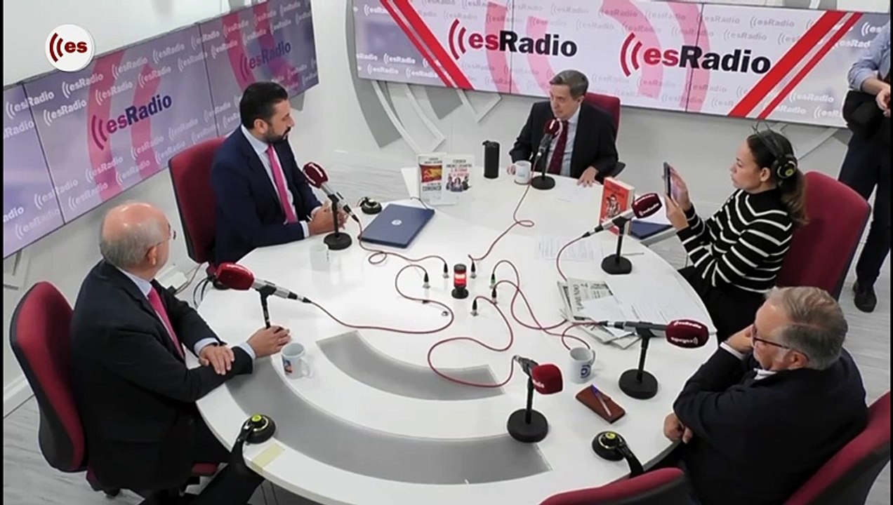 Carlos Díaz-Pache: "Begoña declara como codirectora de esta cátedra sin tener titulación universitaria"