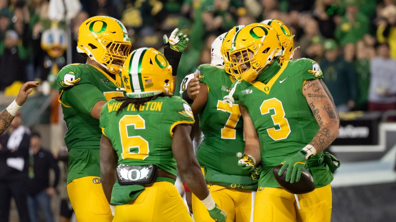 College Football Playoff Odds Analysis & Predictions