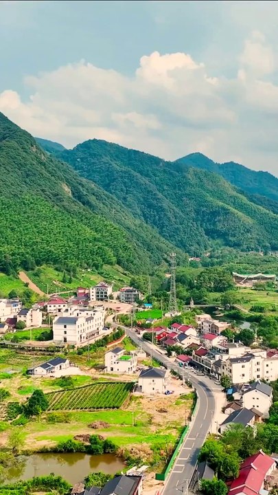 【热门短剧】 《天上掉下个林妹妹》 (上)