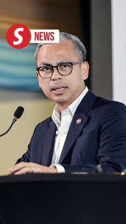 Govt sticks to Jan 1, 2025 deadline for social media licensing, says Fahmi