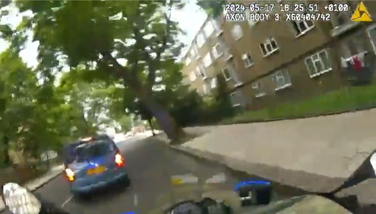 Thug rams police officer off his bike during high-speed pursuit
