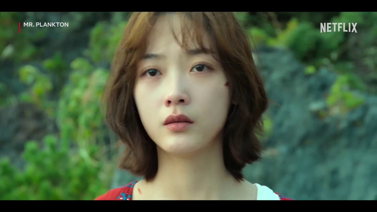 Who always comes running in times of need | Mr. Plankton On Netflix [ENG SUB]