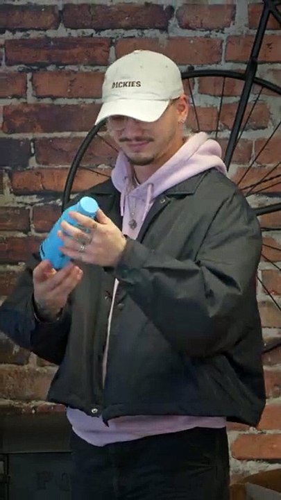 Prime transition video - Logo Flip & Color Transition ! (Davinci Resolve)