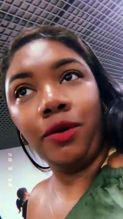 Em primeira viagem internacional, Raquel Brito reflete sobre mudança de vida: “Um sonho”