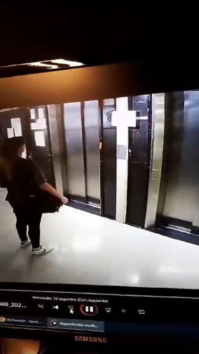 atrapados teniendo relaciones