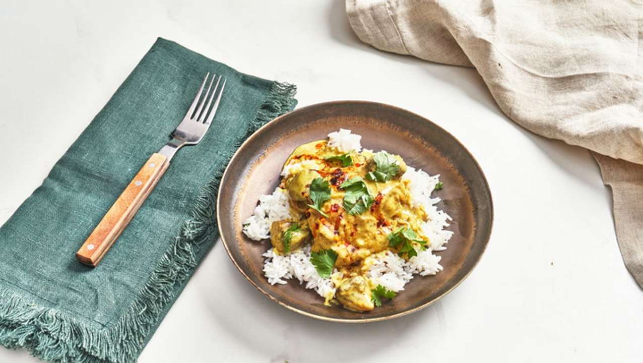 How to Make Coconut Chicken Curry