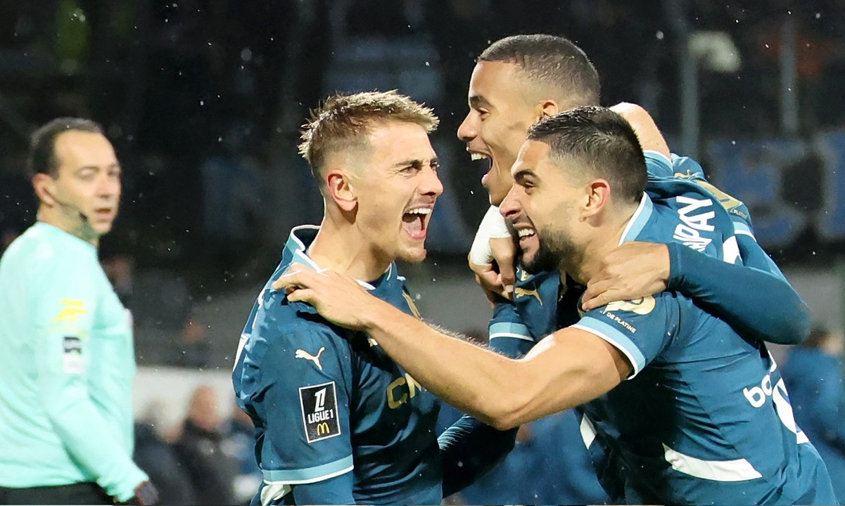 مارسيليا يتخطّى عقبة لونس