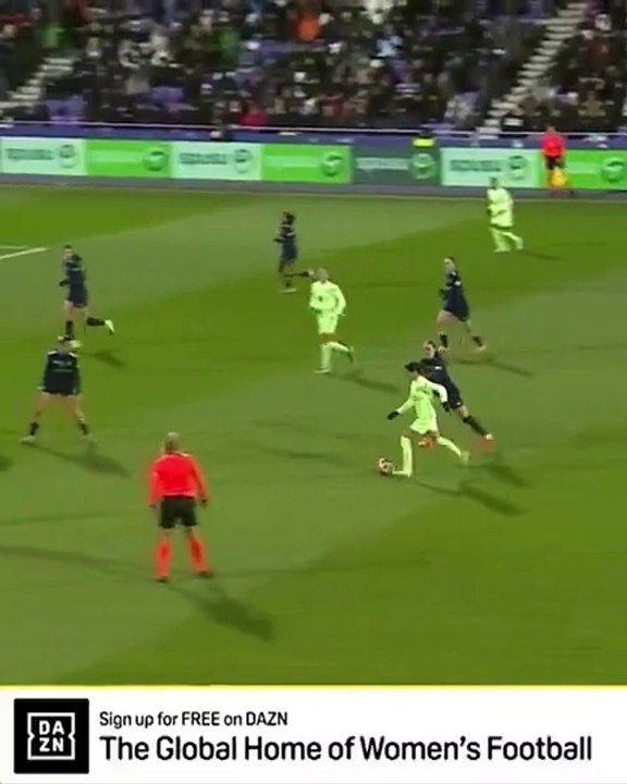 La espectacular jugada de Aitana Bonmatí, Alexia Putellas y Kika Nazareth