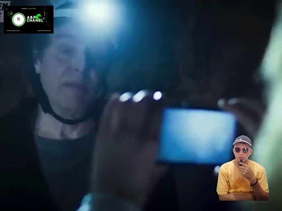 GURU CANTIBERTAHAN HIDUP DENGAN MURID LAKI LAKINYA