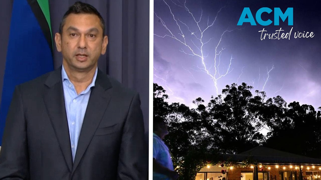 'Expect tropical cyclones, bushfires, severe weather, floods' in bleak summer forecast