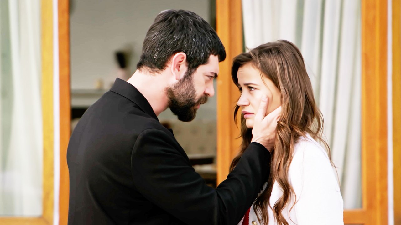 Kan Çiçekleri 400. Bölüm