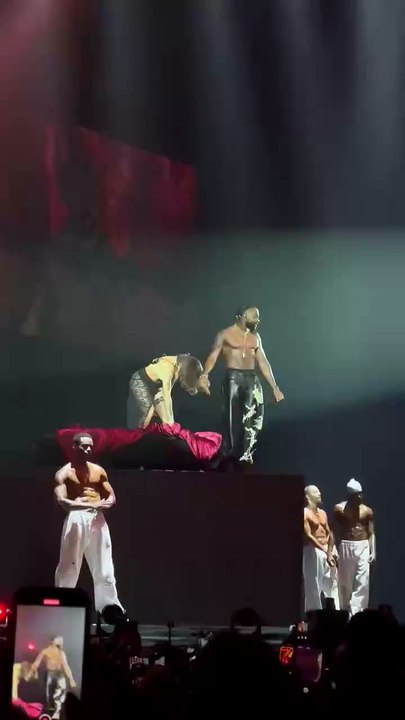 Le concert de Tayc fait débat