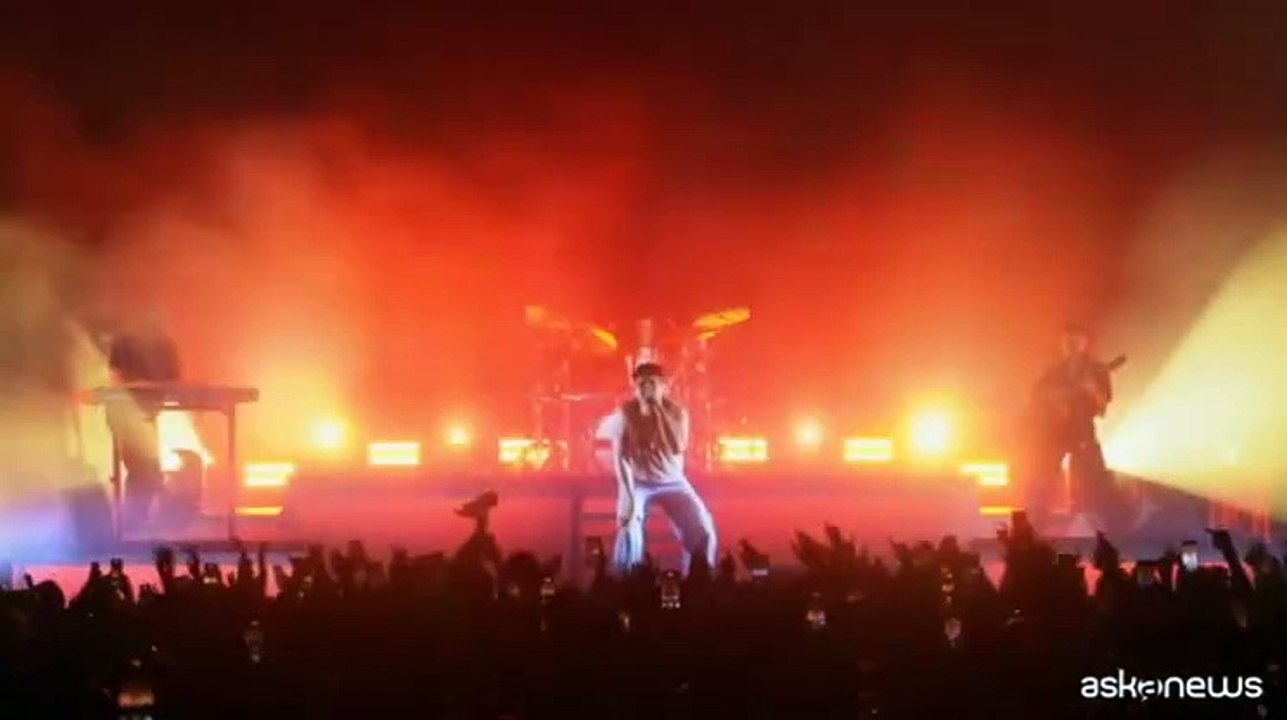 Olly annucia nuovo singolo, nuove date e scalda i muscoli per Sanremo