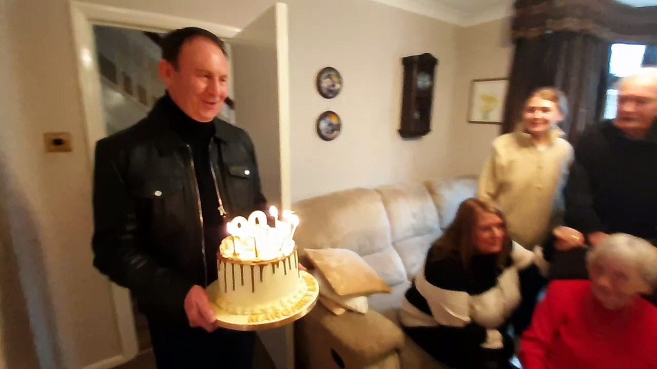 Celebrating 90 Years: Twin Sisters Doris and Margaret from Tipton 🎉