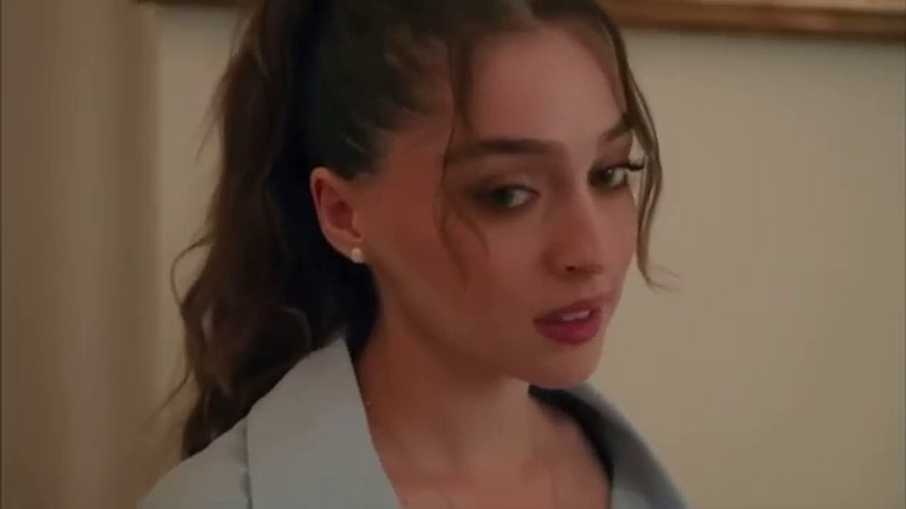 Leyla 13. Bölüm 1. Fragmanı | Her Şey Ela'nın Başının Altından Çıktı !