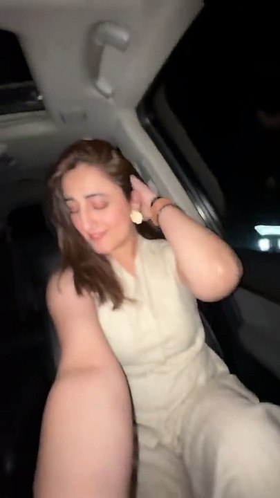 Nimra mehra viral video