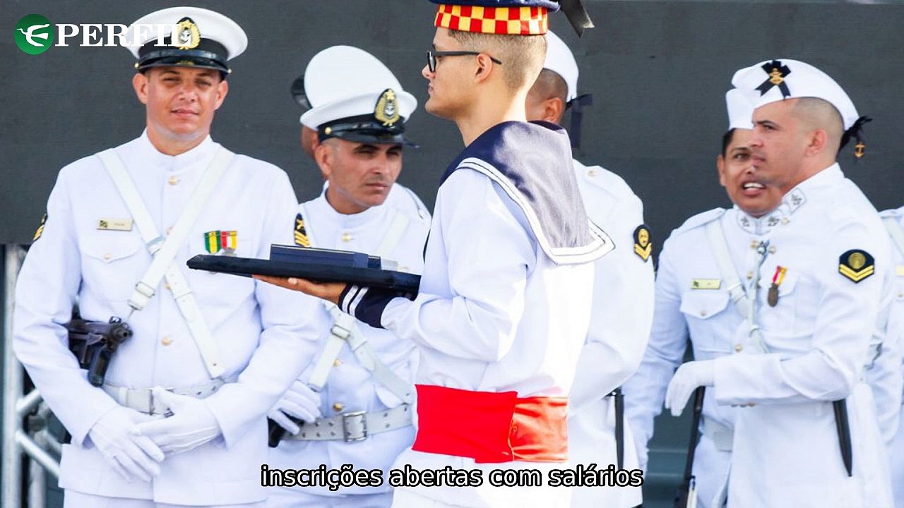 "Marinha lança concurso com 800 vagas e Nubank emite comunicado para clientes, salários de até R$ 4.986!"