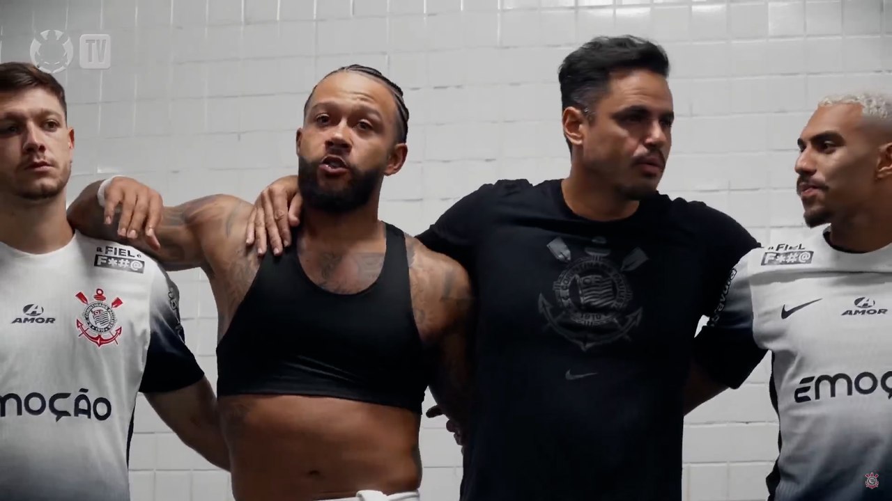 Memphis pede nova mentalidade no Corinthians: "precisamos ganhar títulos"