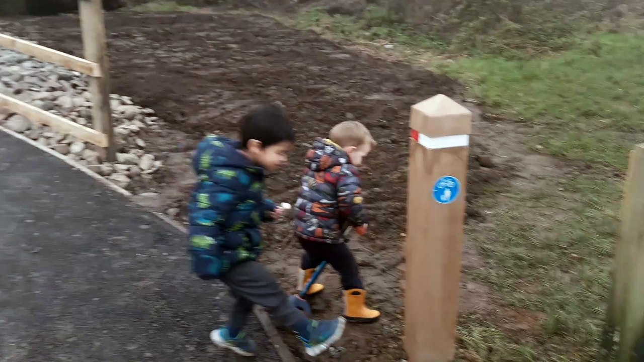 New footbridge off Radford Road in Leamington