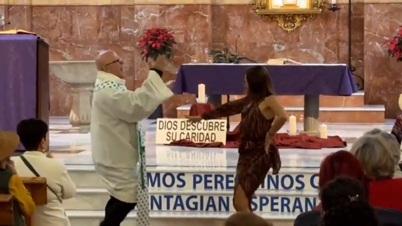 José Planas, el 'cura flamenco' que baila y taconea en sus misas
